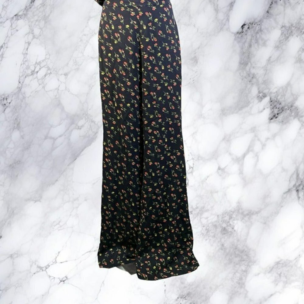 LPA Jumpsuit 76 - Little Roses - Picture 7 of 12
